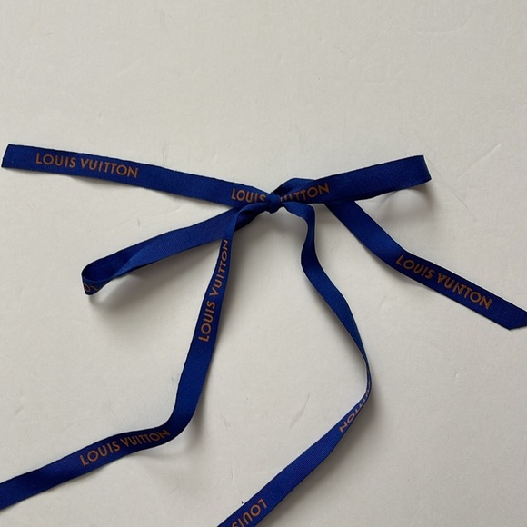 Louis Vuitton Blue Ribbon Accessory 58 1/2 Inches - Picture 1 of 2